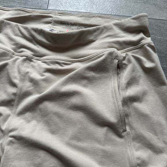Sweaty Betty Yoga Jogger Size Large Short Tan - Picture 4 of 5